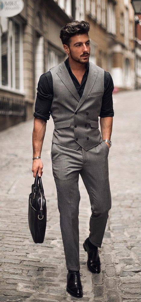 Casual Waistcoat - Smart Casual Men Outfit Ideas